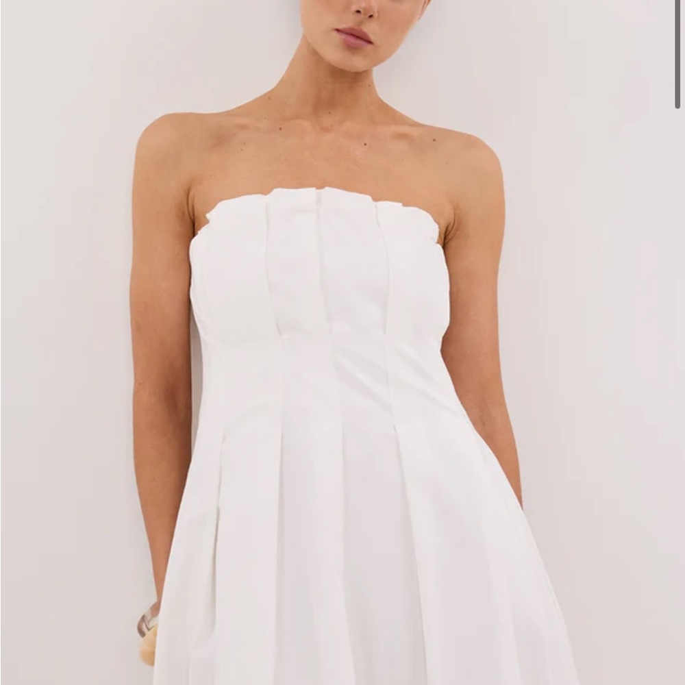 DISH White Dress - Picture 4 of 6
